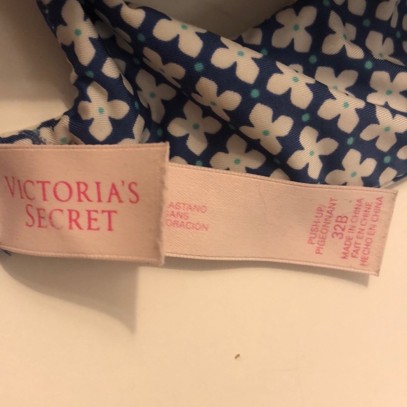 Victoria Secret bra - Picture 2 of 3
